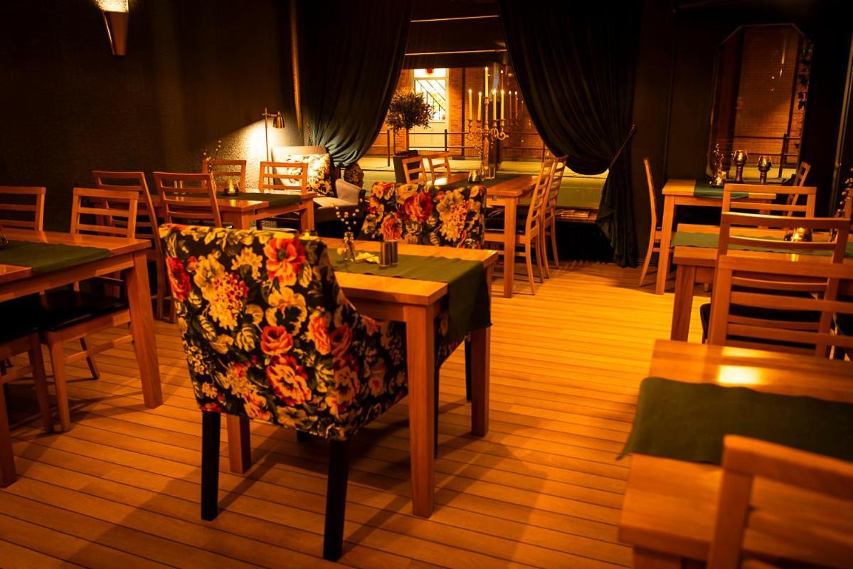 Hotell Aqva Restaurang & Bar Ett Biosfaerhotell Med Fokus Pa Hallbarhet Mariestad Zewnętrze zdjęcie